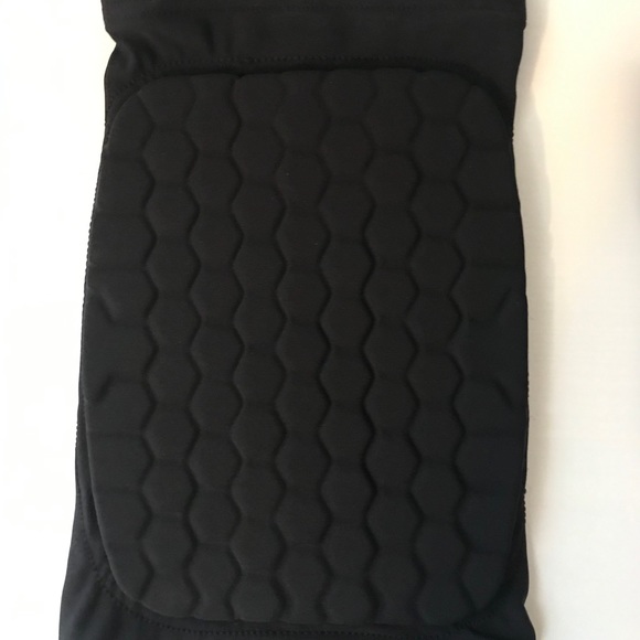 HEX athletic knee pads - Picture 2 of 3